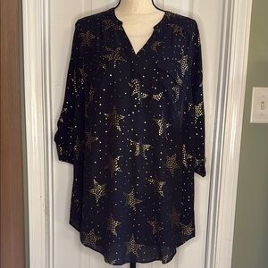 Torrid Harper Black with Gold Stars Blouse